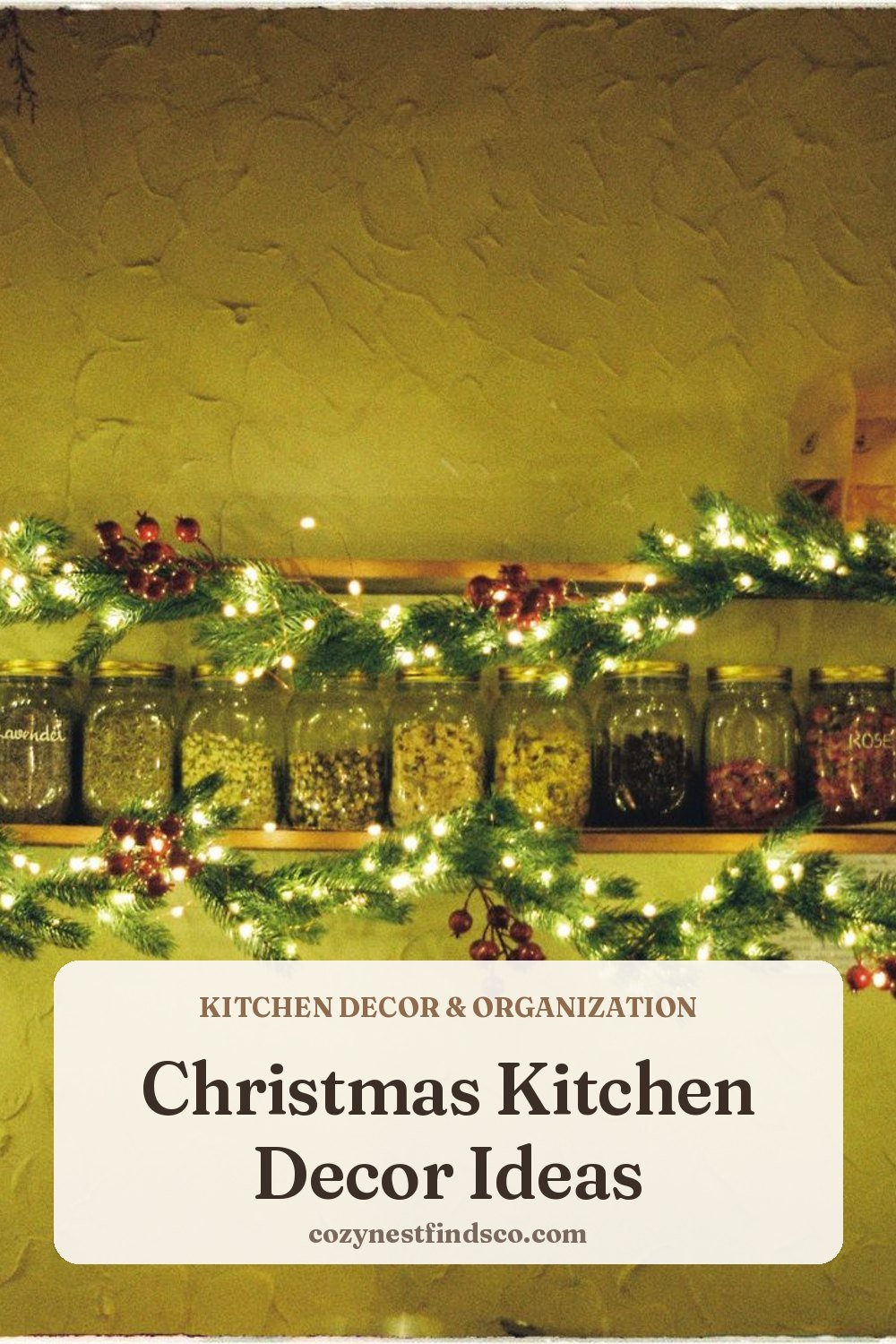 Christmas Kitchen Decor Ideas: pin image for Pinterest